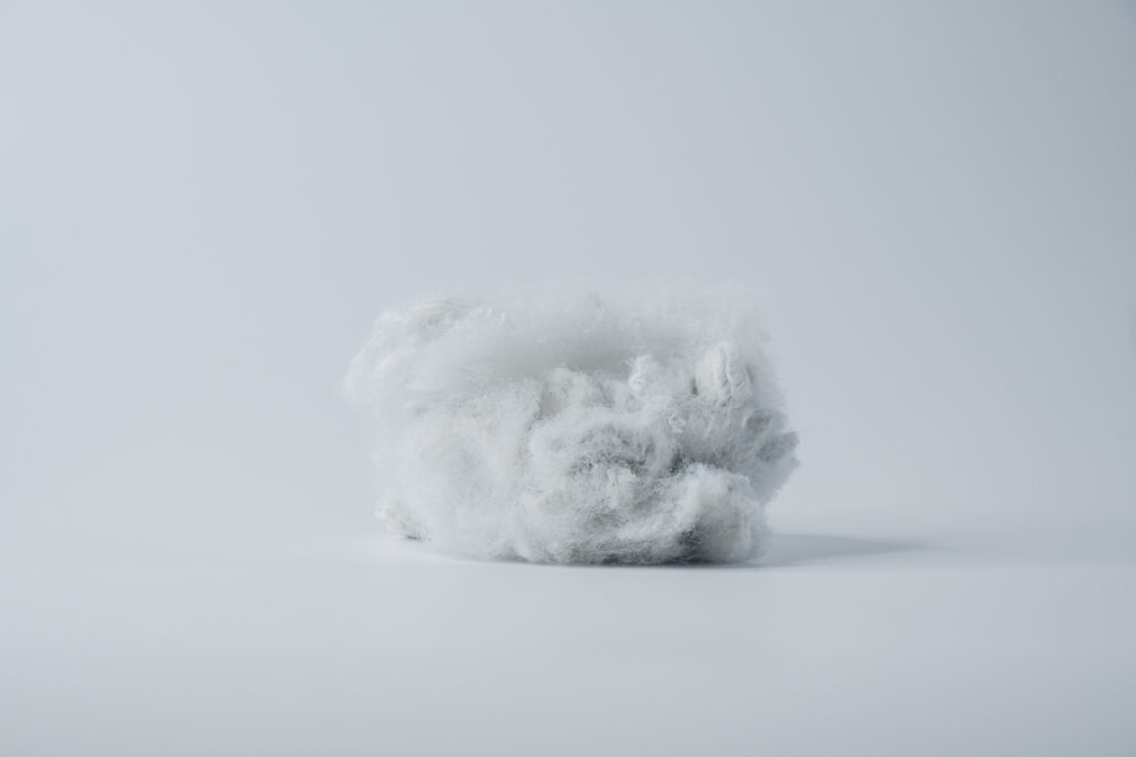 リサイクルレギュラー繊維 WHITE